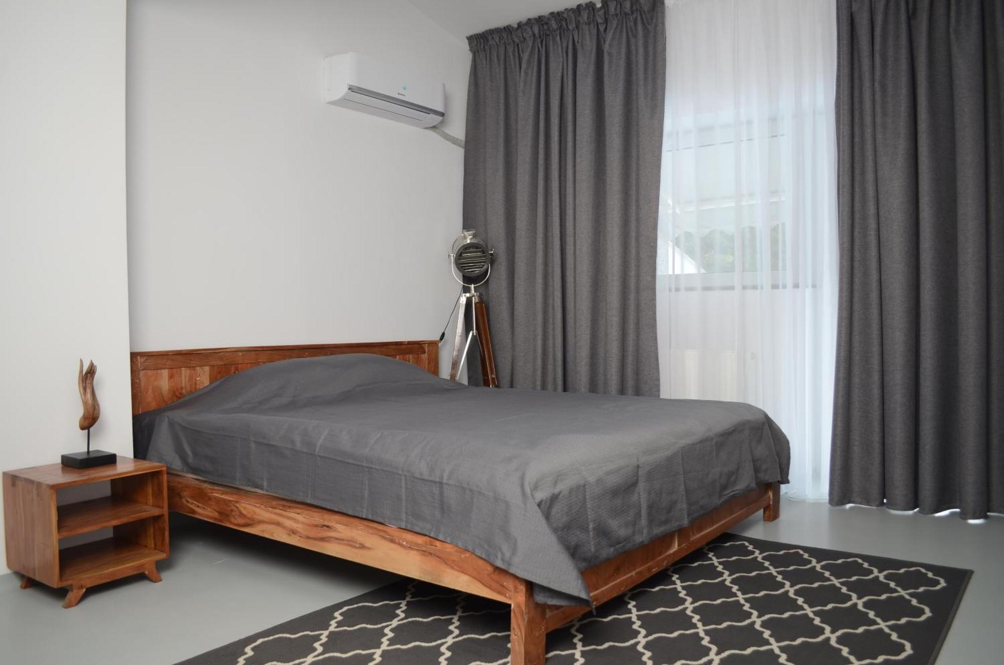 Omega House Hotel 布加勒斯特 外观 照片