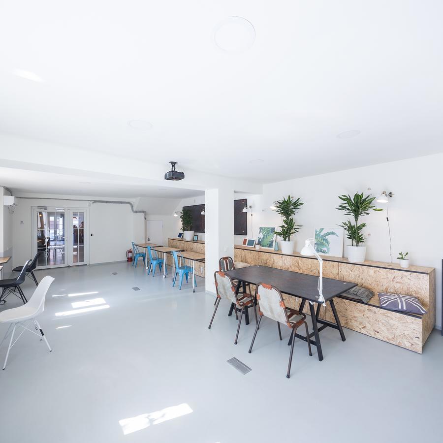 Omega House Hotel 布加勒斯特 外观 照片